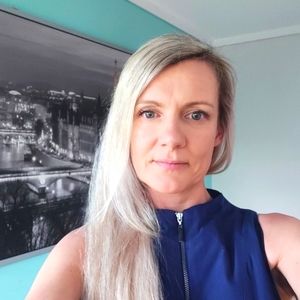 Meet your Posher, Linda